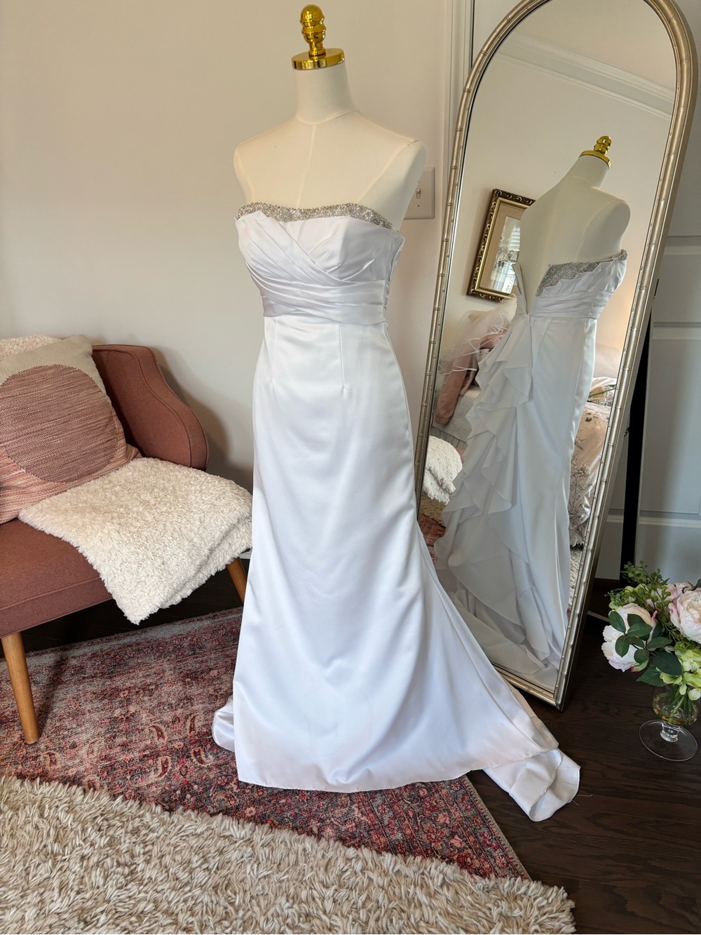 David's Bridal White Strapless Satin Bridal Dress